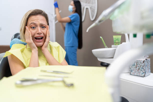 Best Emergency Dentist for Knocked-Out Tooth in Springfield, MI